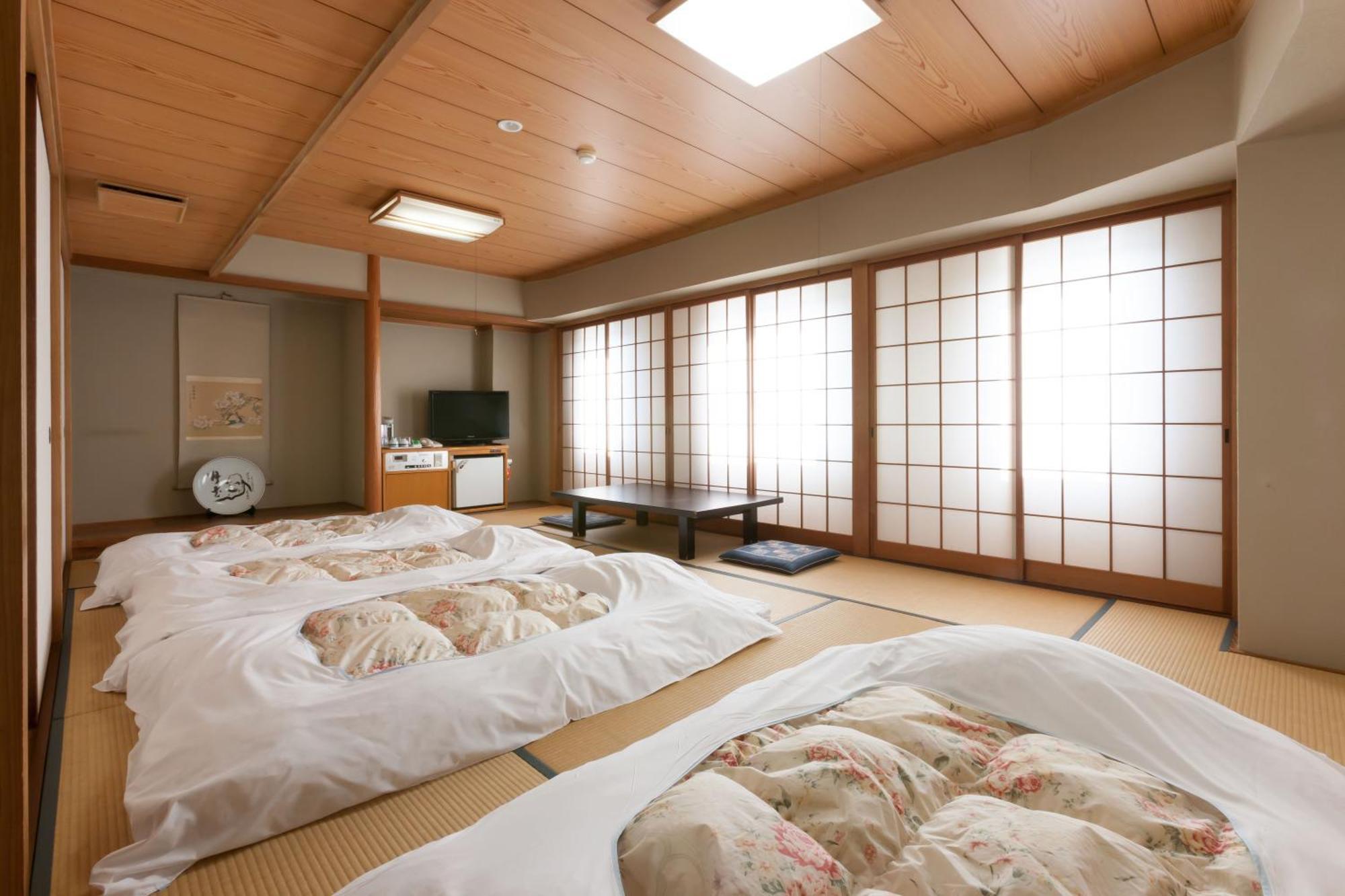 Onomichi Royal Hotel Экстерьер фото