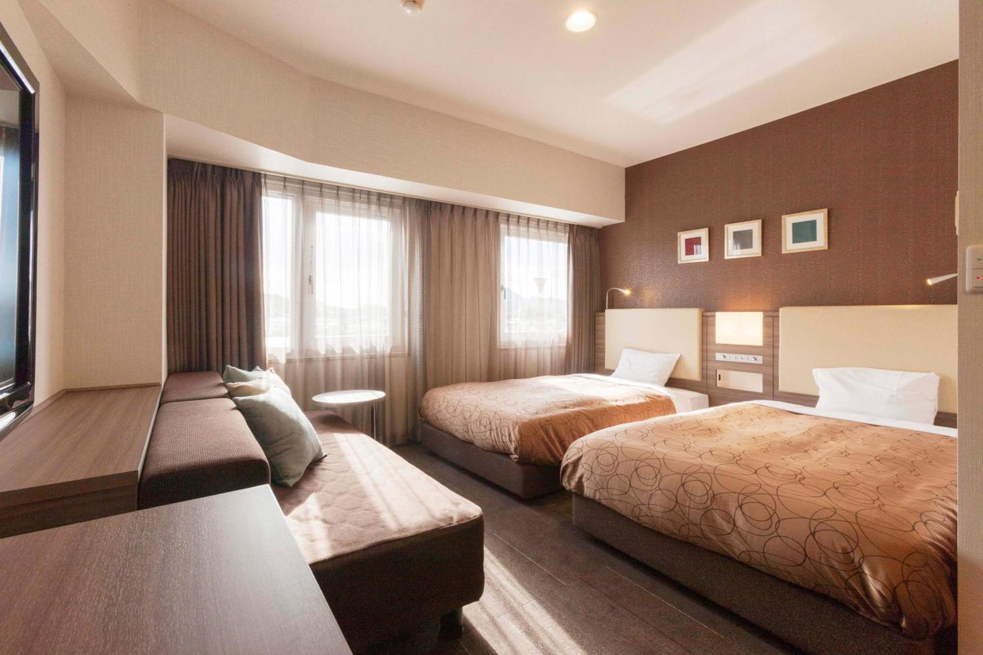 Onomichi Royal Hotel Экстерьер фото